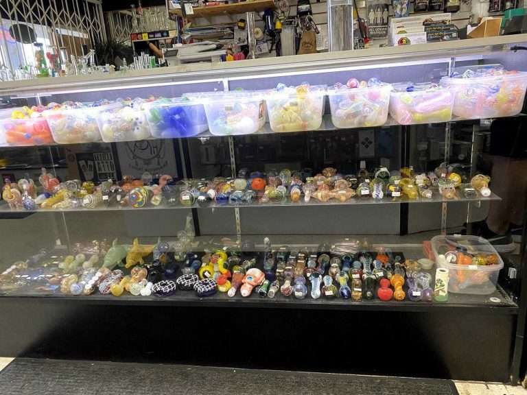 Smoke Shop 0028